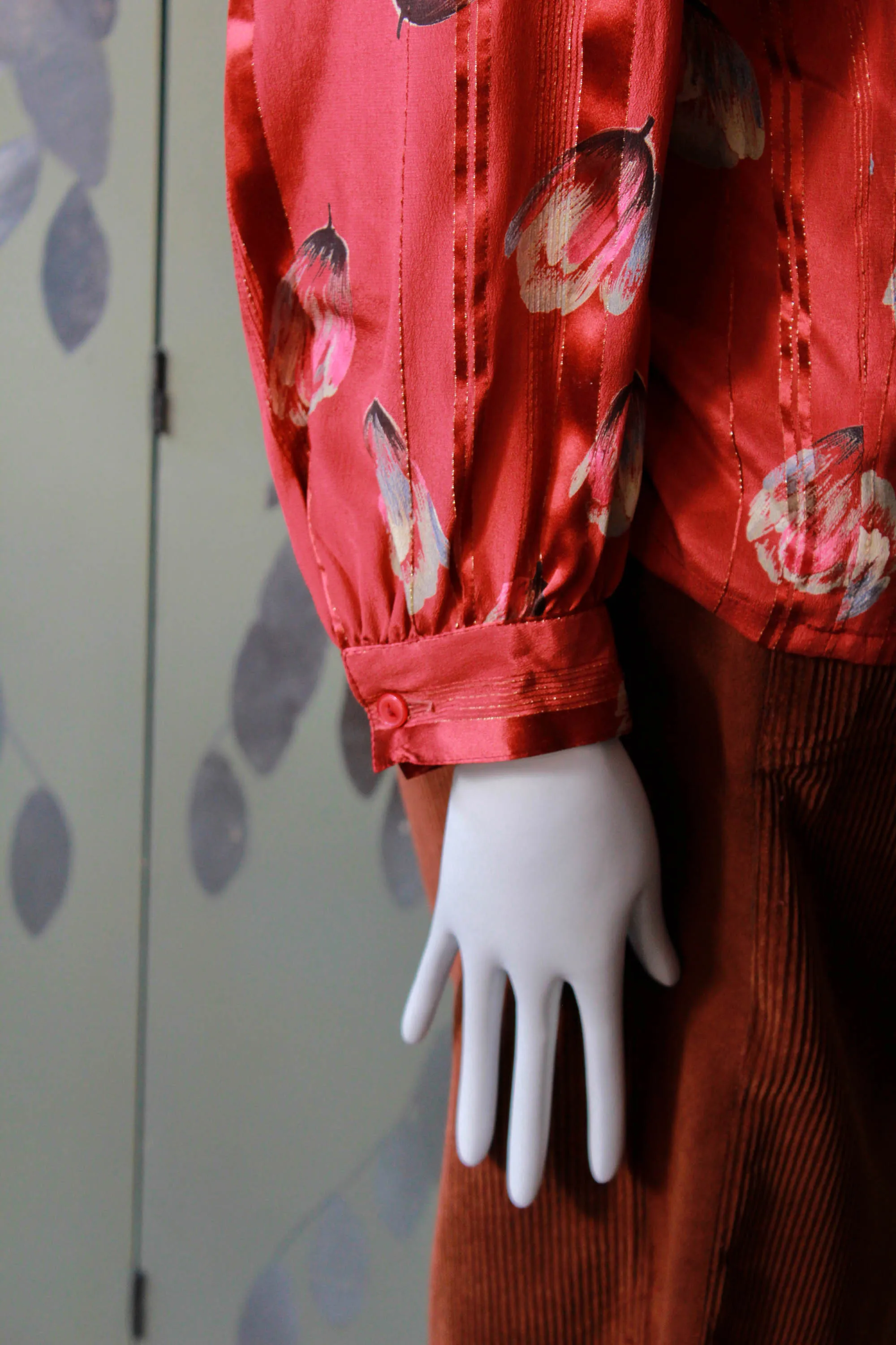 1980s Tulip Print Red Silk Blouse, Large
