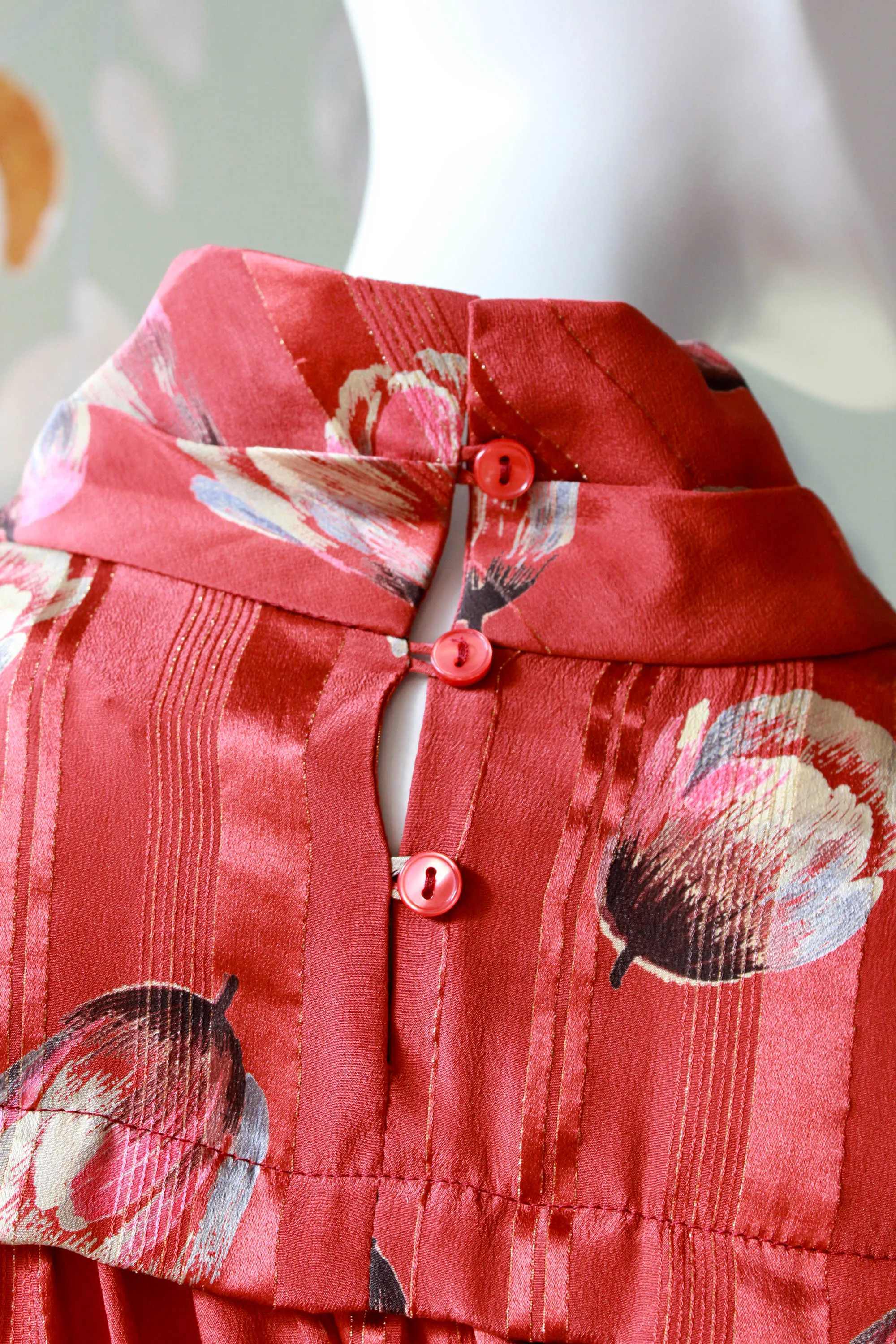1980s Tulip Print Red Silk Blouse, Large