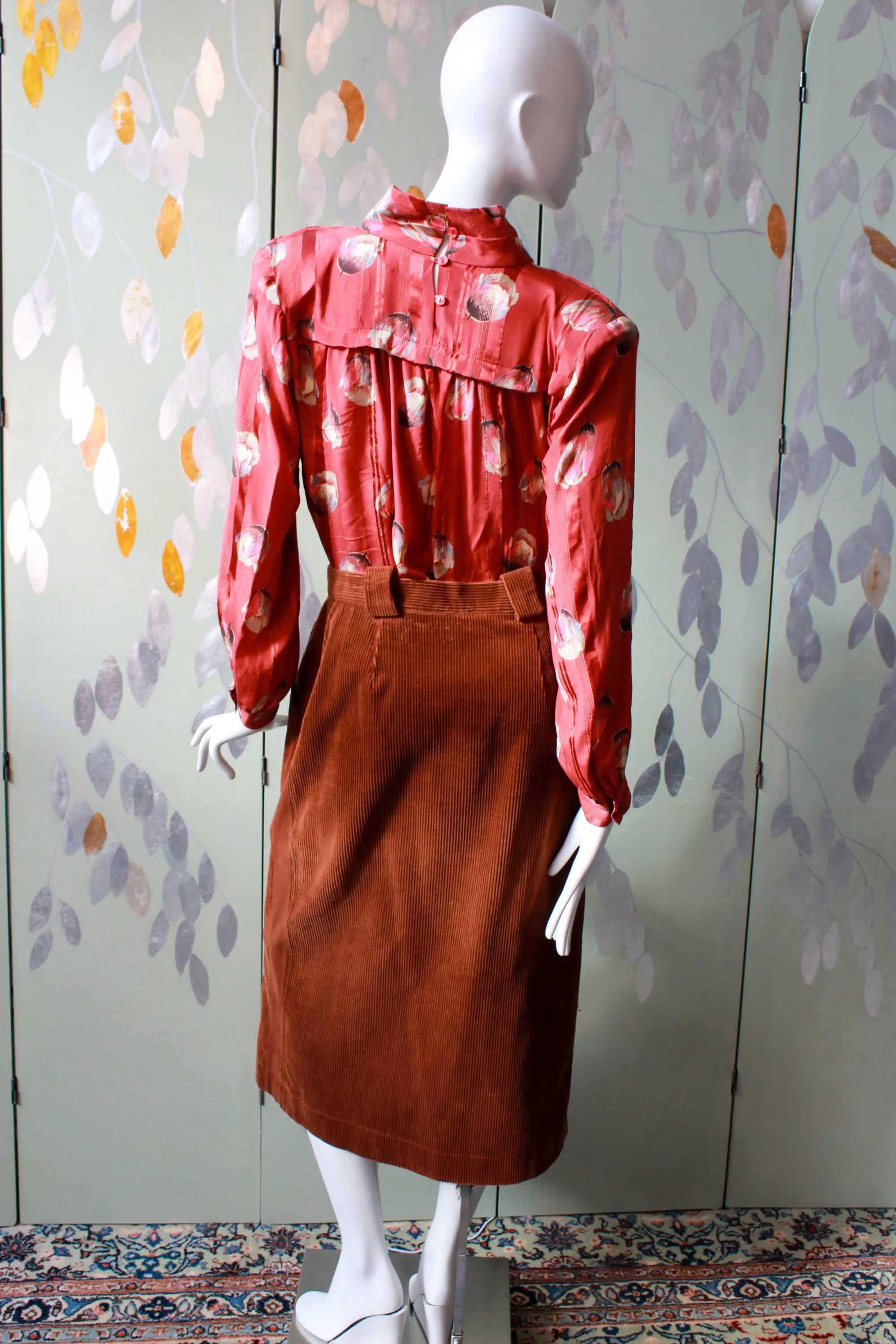 1980s Tulip Print Red Silk Blouse, Large