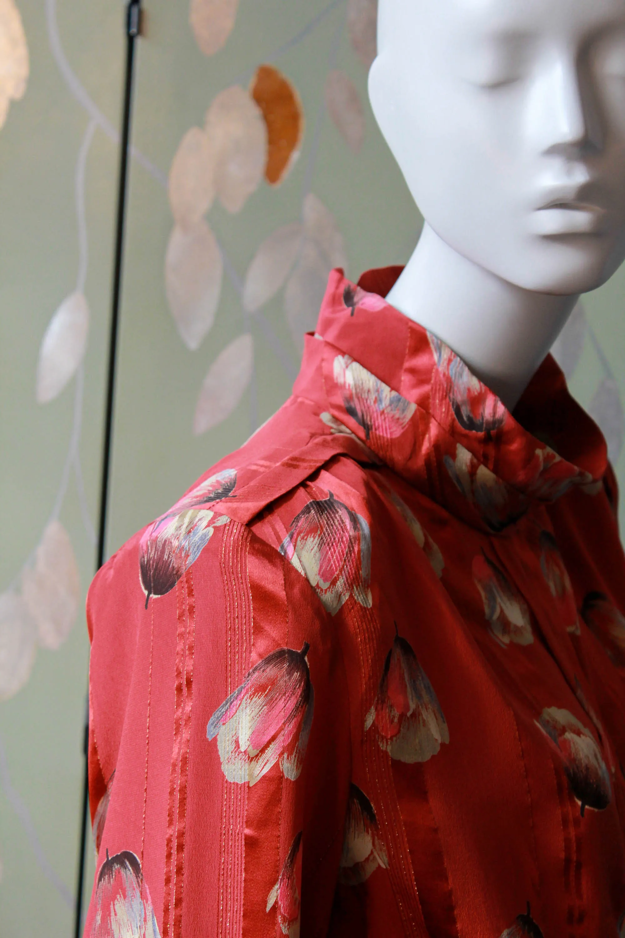 1980s Tulip Print Red Silk Blouse, Large