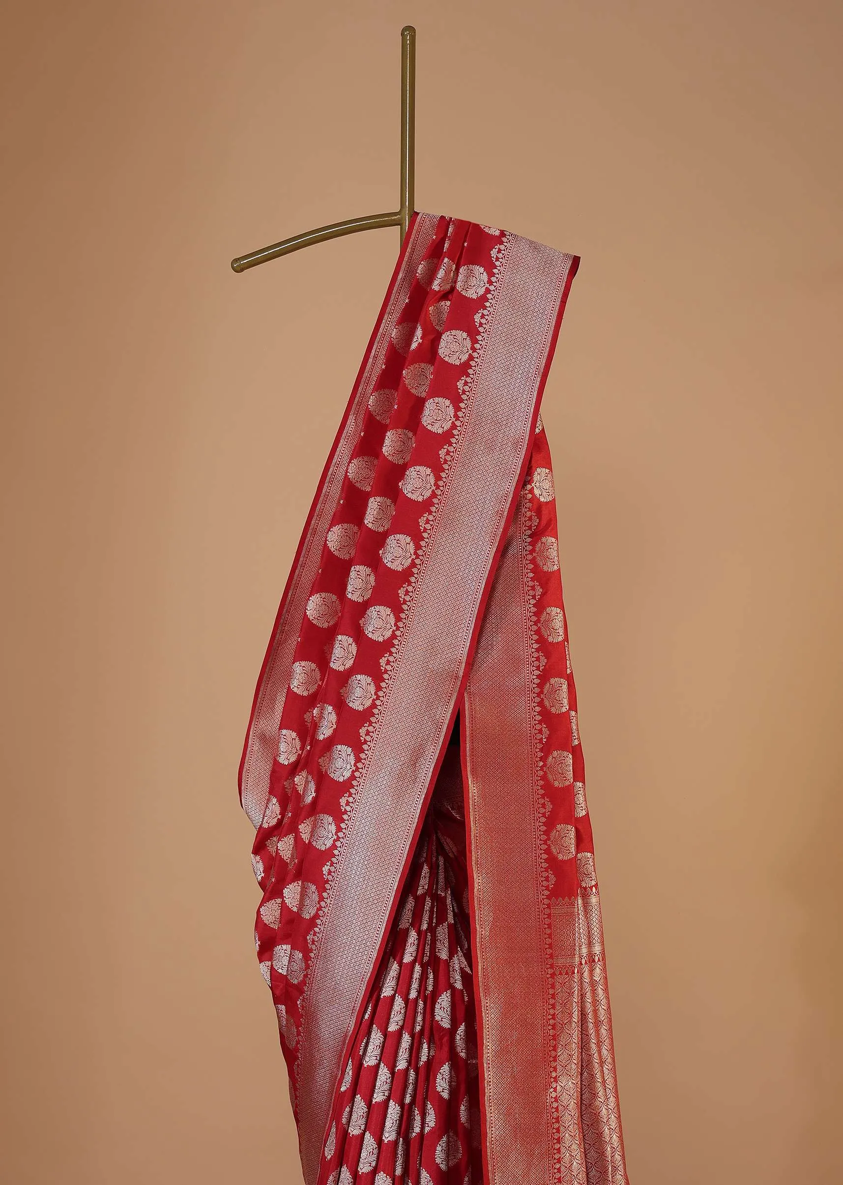 Apple Red Upada Silk Saree With Butta Weave