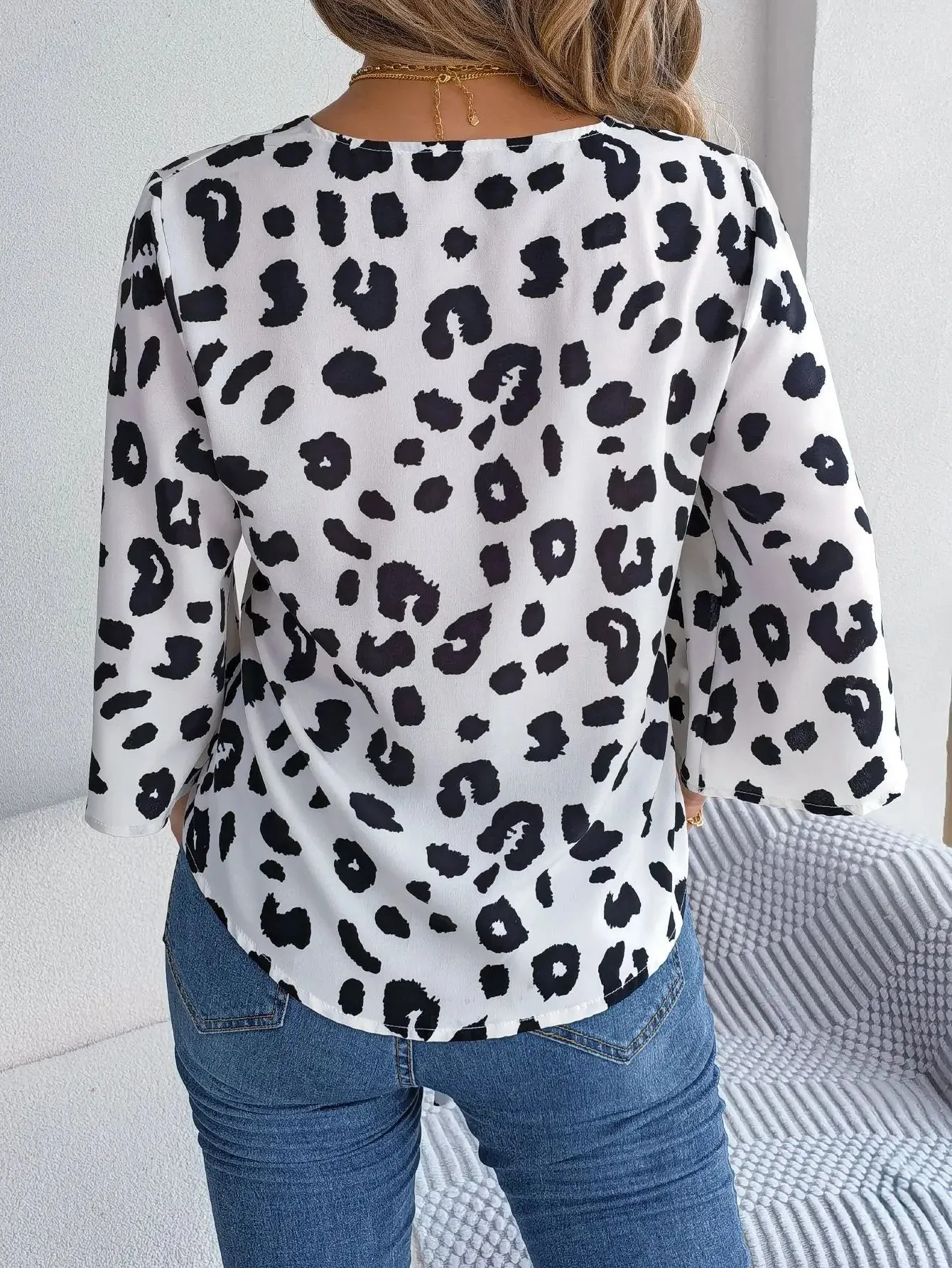 Casual V Neck 3/4 Sleeve Button Front Leopard Print Women's Blouse