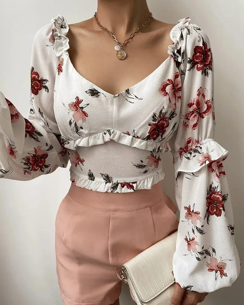 Deanwangkt - Floral Print Ruffle Hem Long Sleeve Crop Top