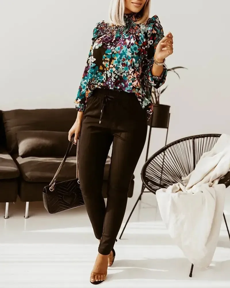 Deanwangkt - Long sleeve top with ruffled hem and all over print