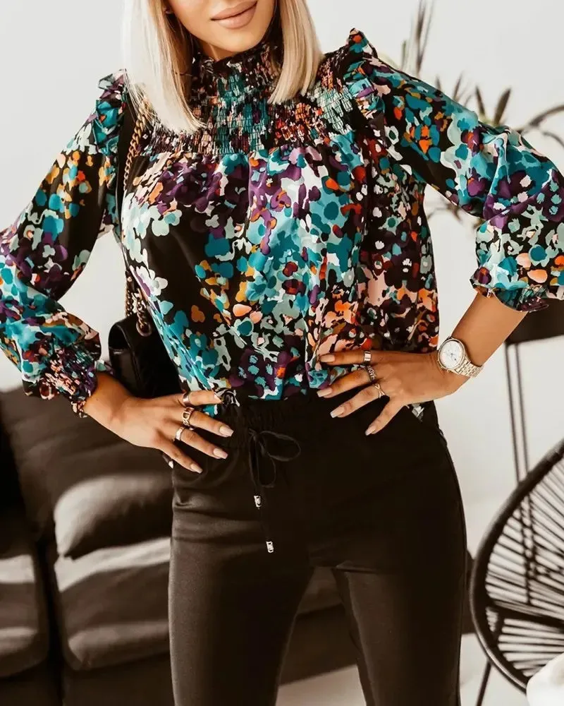 Deanwangkt - Long sleeve top with ruffled hem and all over print
