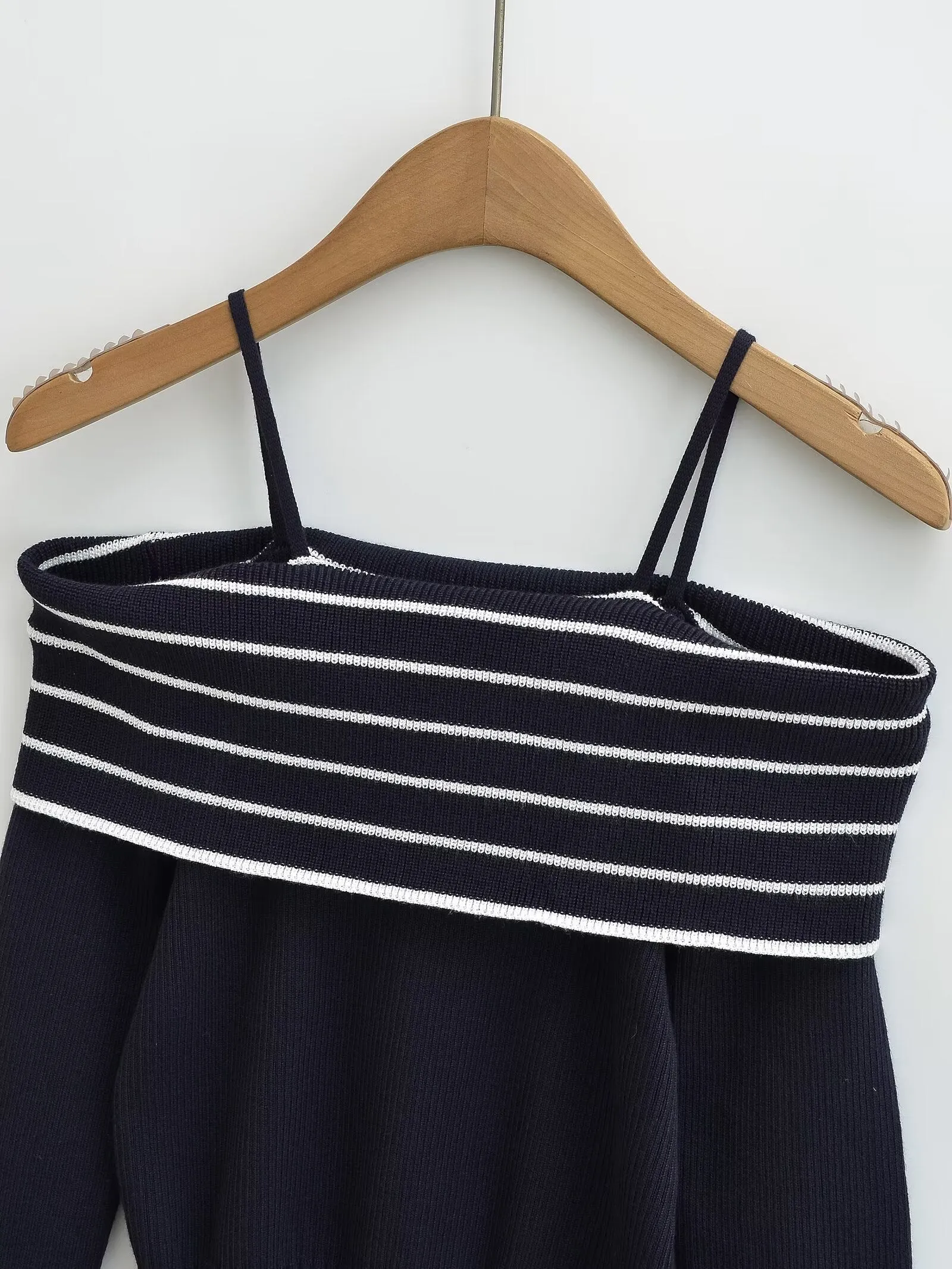 French Navy Off Neck Slim Sweater