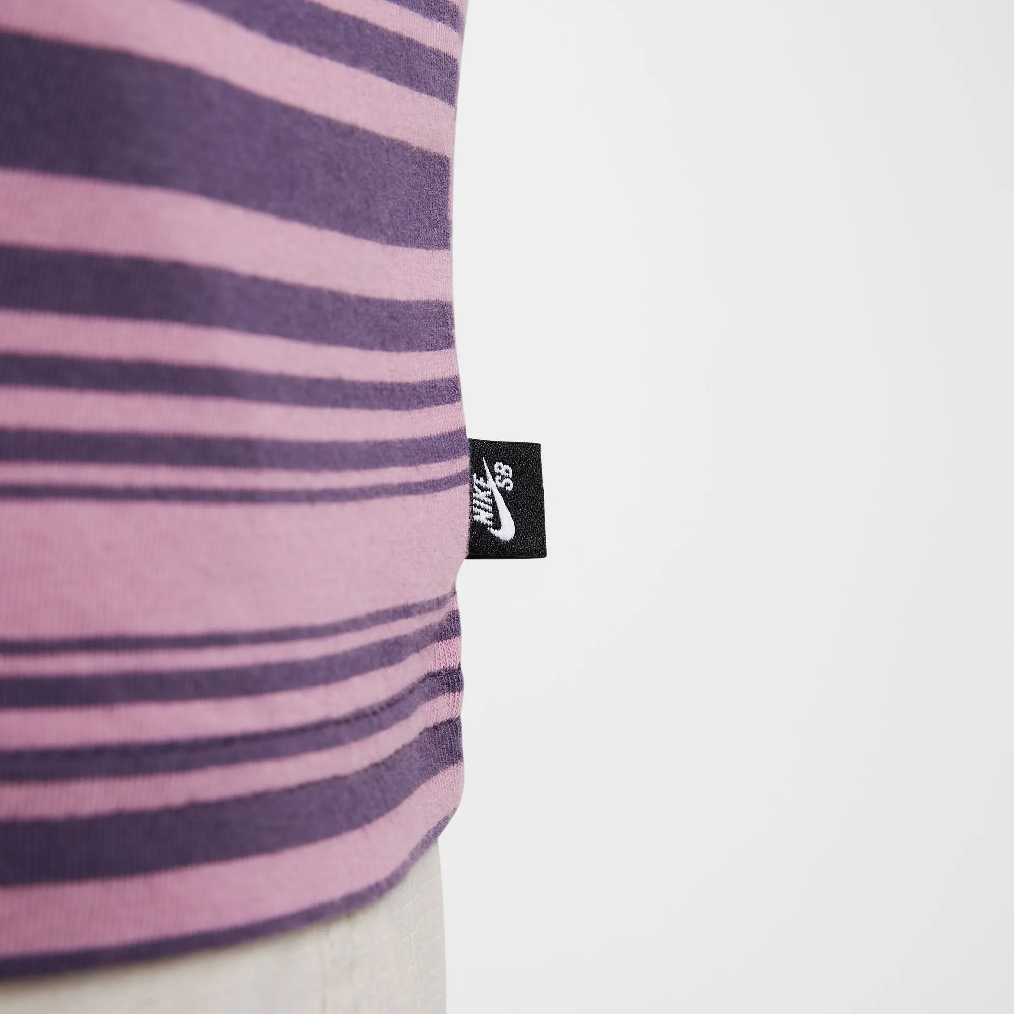 Nike SB Striped T-shirt - Plum Dust