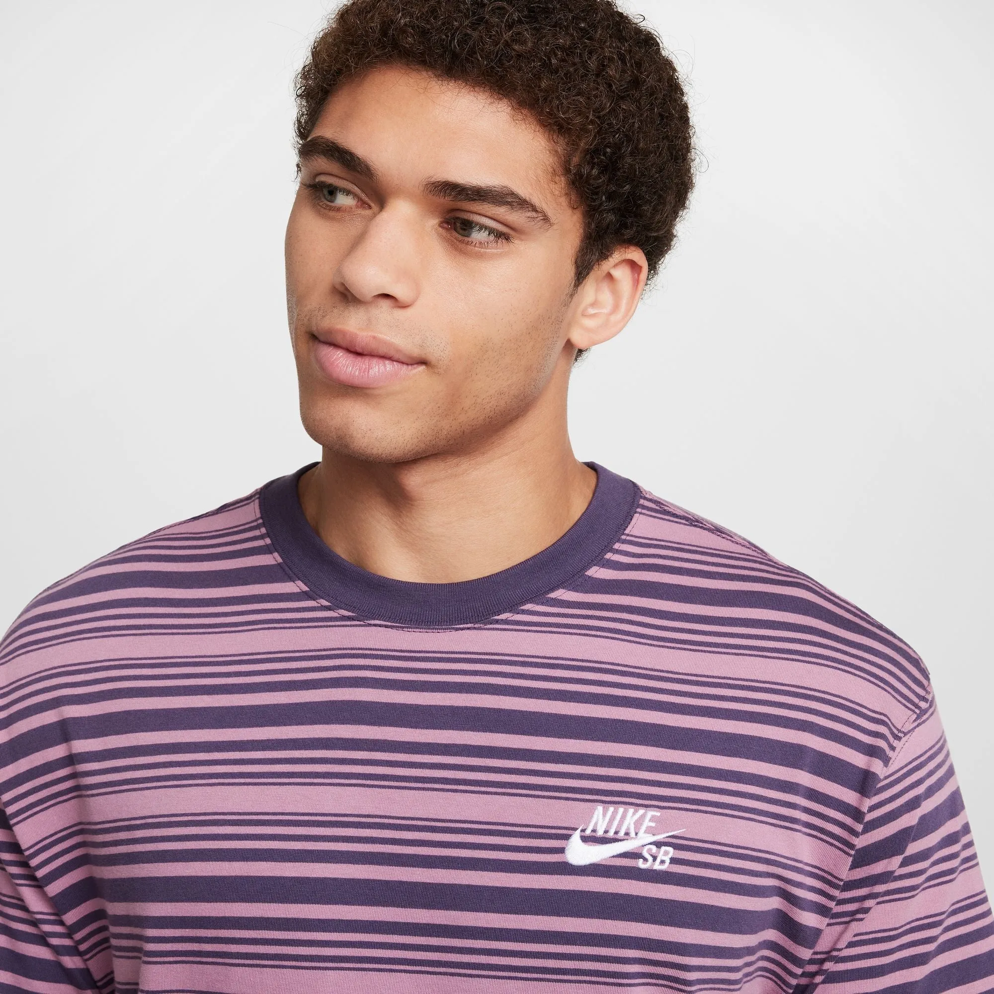 Nike SB Striped T-shirt - Plum Dust