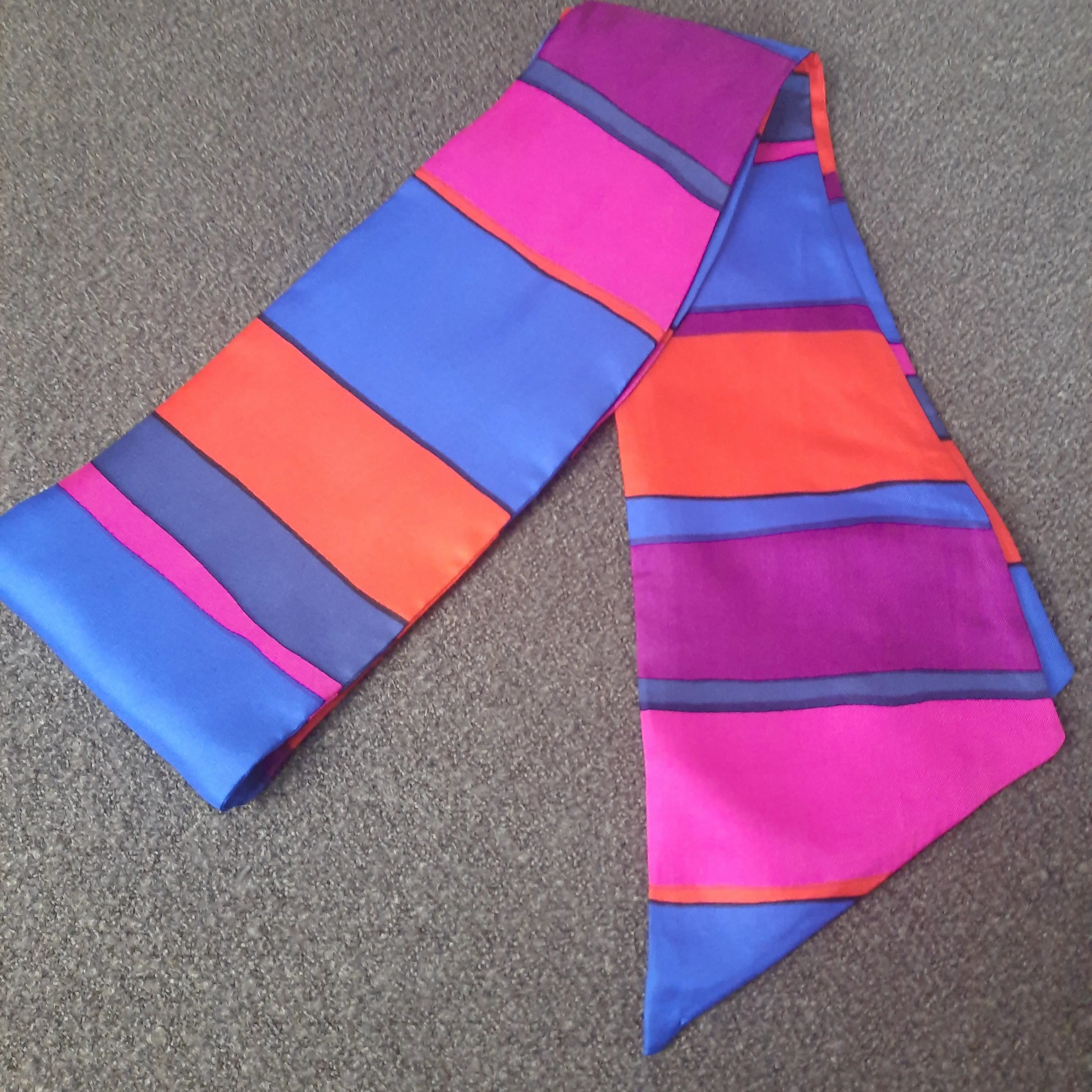 Silk Neck Bow