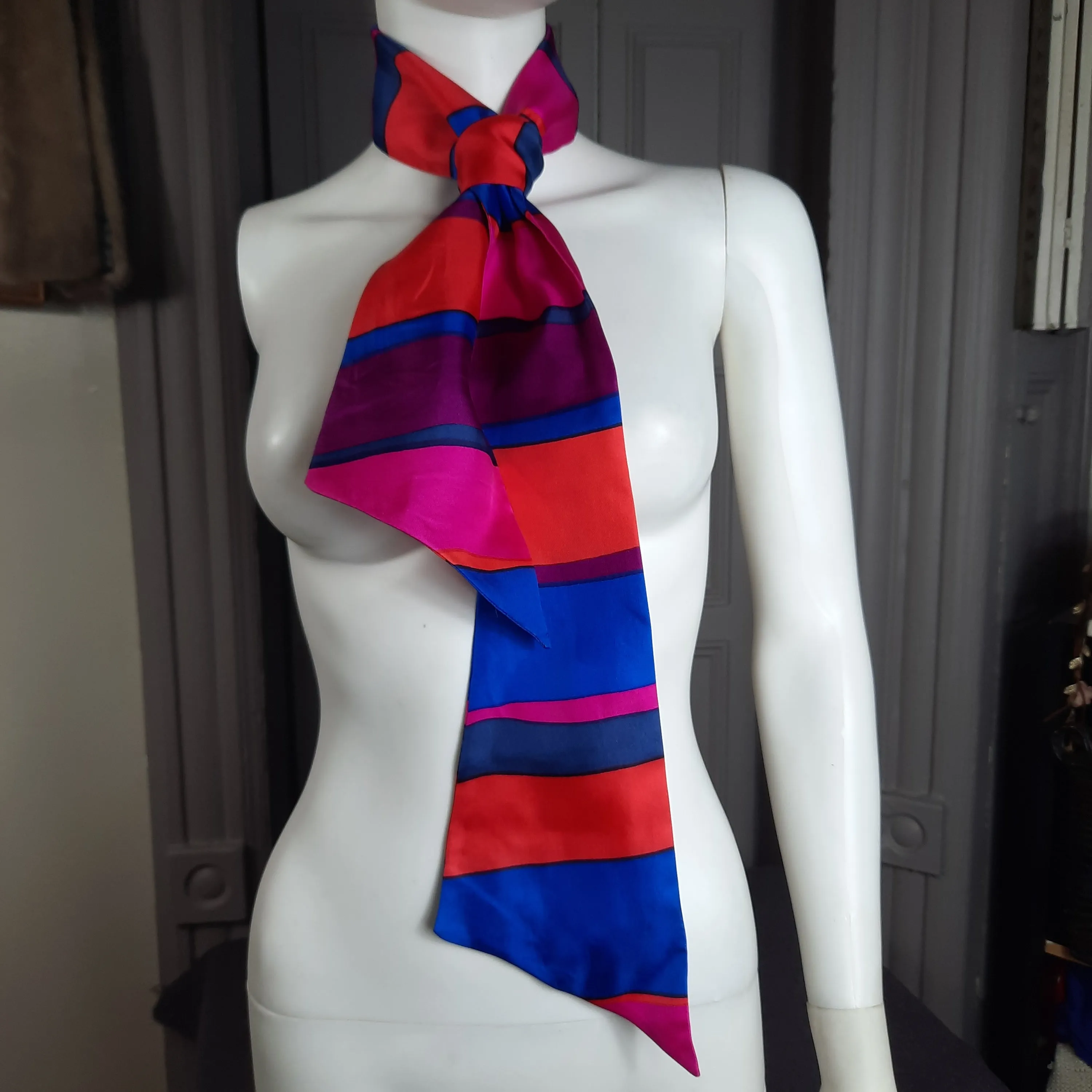 Silk Neck Bow