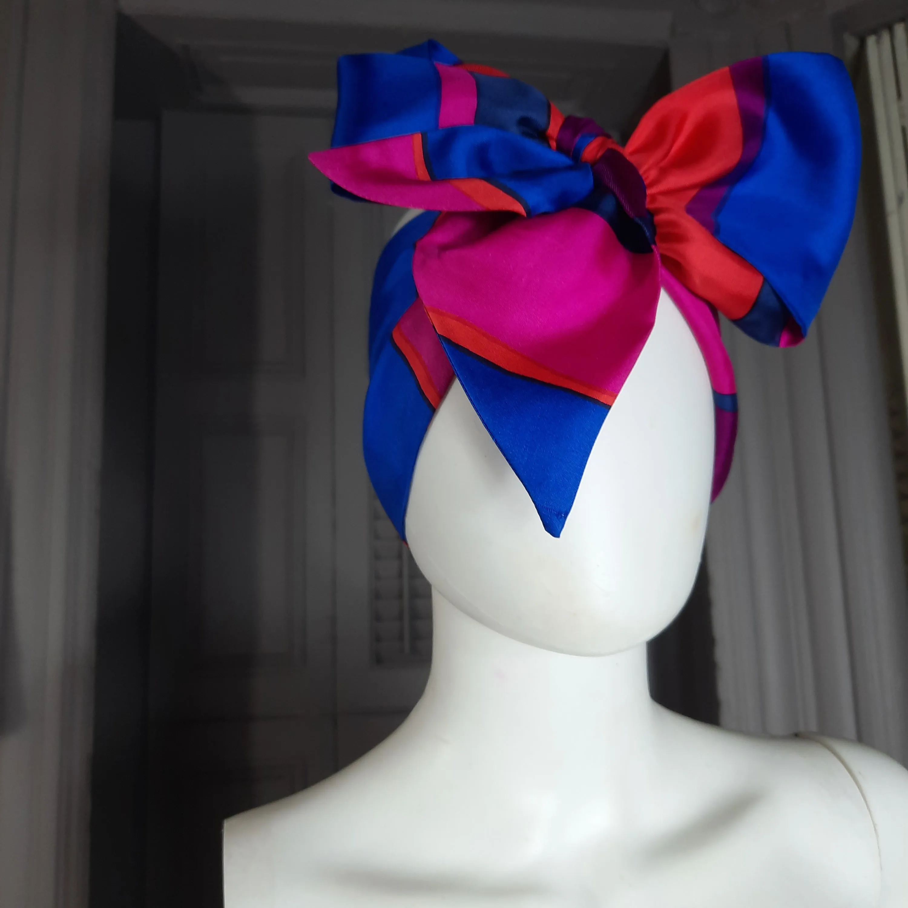 Silk Neck Bow