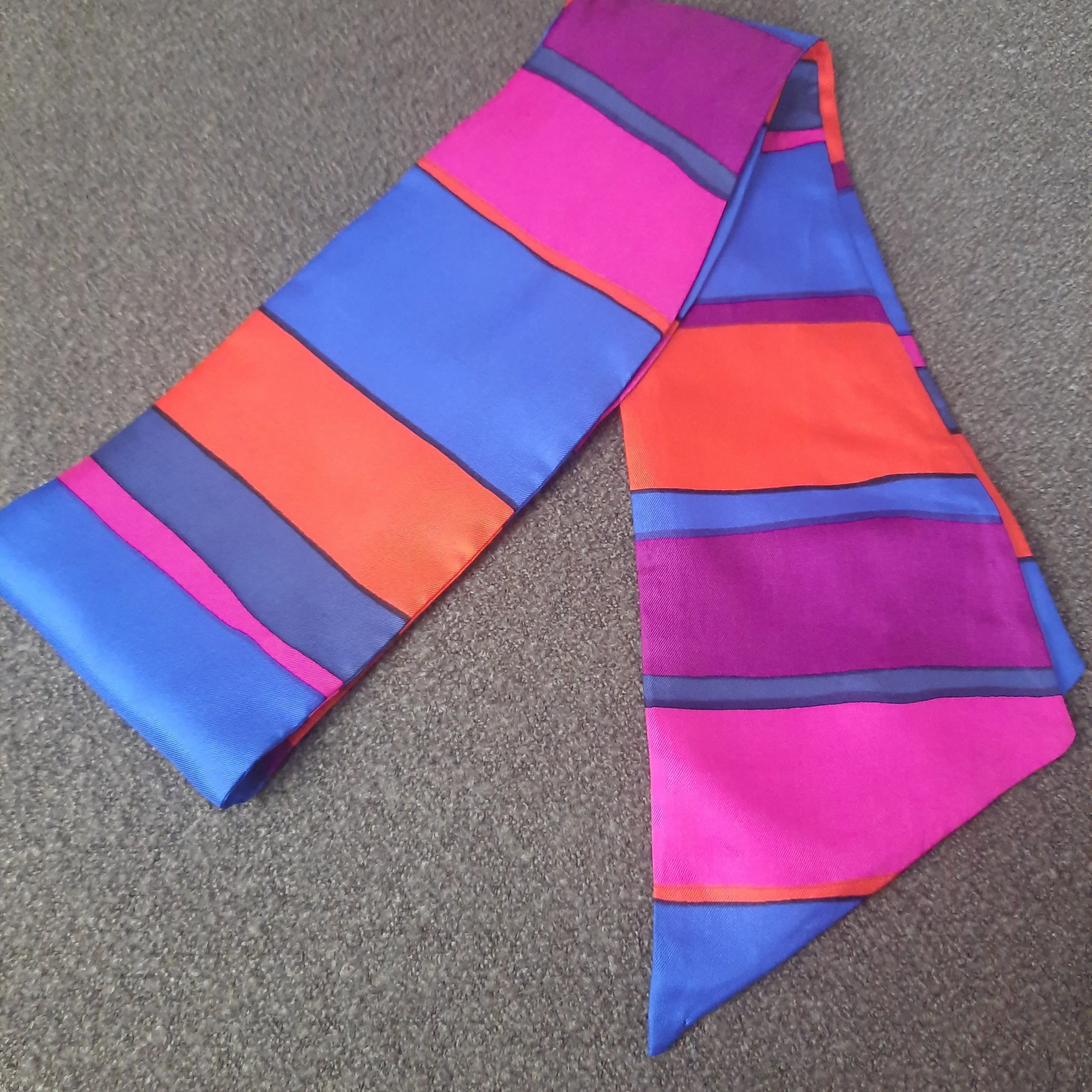 Silk Neck Bow